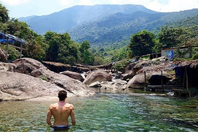 Hoi An - Danang - Hue: Private Car via Hai Van Pass and More - Linh Ung Pagoda on Monkey Mountain: Lady Buddha and Peninsula Views