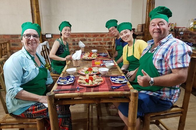 Hoi An Eco & Cooking Class Tour - The market stop in Hoi An, and how it helps you cook better