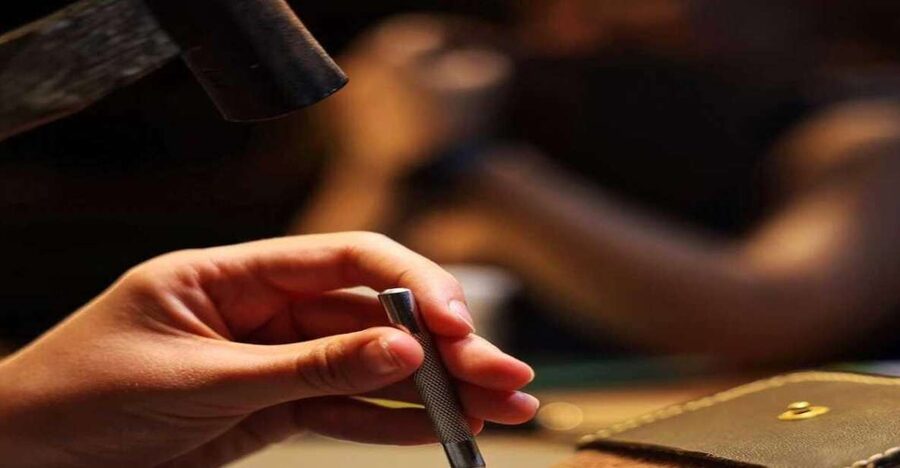Hoi An: Handmade Leather Crafts Workshop (Starter Course) - The Class Flow: From Pattern to Punching to Stitching