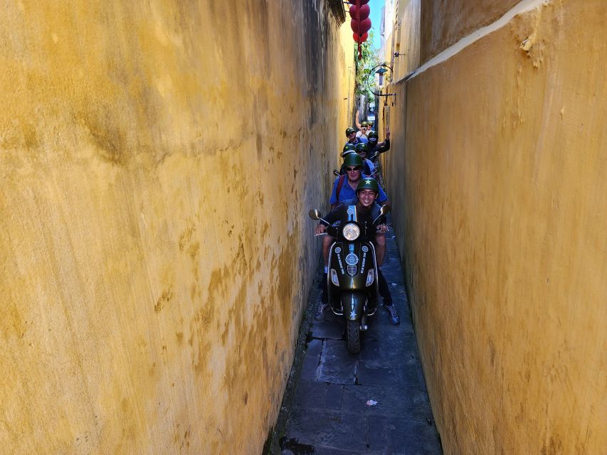 Hoi An Highlights and Hidden Gems Tour by Vespa - Lunch at a local family place, plus the drink