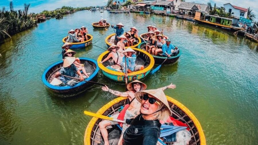 Hoi An: Hoi An Basket Boat Ride in Water Coconut Forest - A Quick Nature Break Inside Bay Mau Coconut Forest