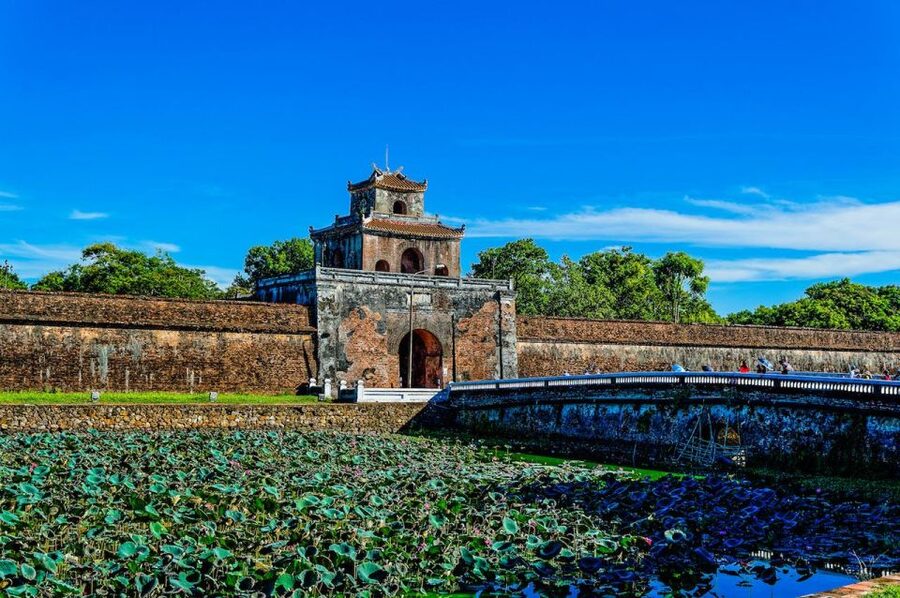 Hoi An: Imperial Hue And Scenic Hai Van Pass Discovery Tour - Should You Book This Hue Day Tour from Hoi An?