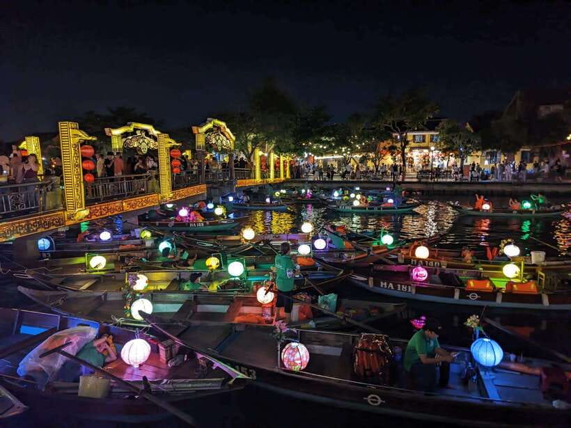 Hoi An : Lantern Boat Trip & Release Lantern - Entering the Ride: Meeting at 37 Nguyen Phuc Chu (and How Not to Stress)