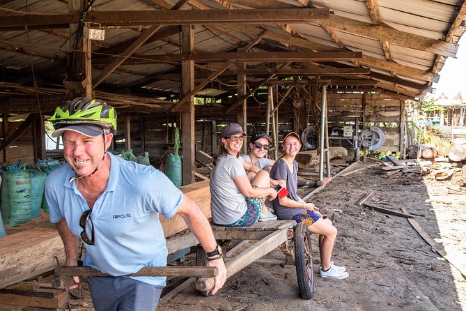 Hoi An: Morning Countryside Tour by Bike - Meeting at Discova and getting your bike dialed in