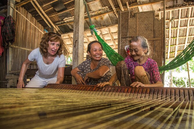 Hoi An: Morning Countryside Tour by Bike - Boat builders and the coast’s everyday craft work
