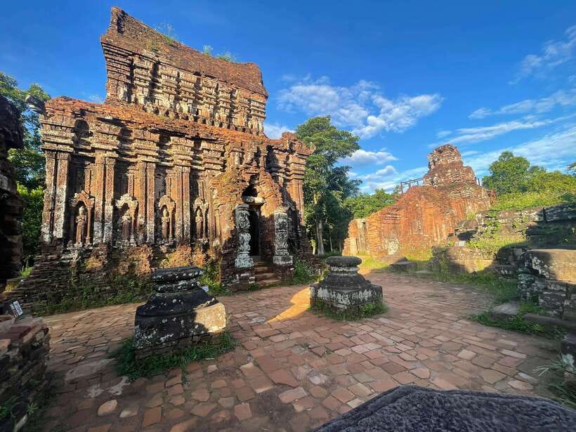 Hoi An: My Son Ruins: Guide-Bus-Boat-Cultural Show-Lunch - Key things you’ll notice on this My Son day