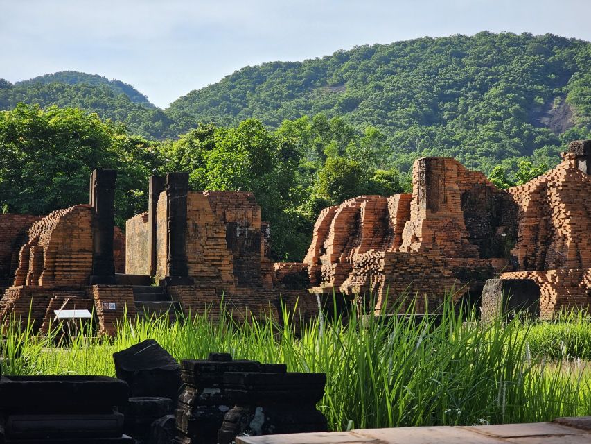 Hoi An: My Son Sanctuary & Sunset River Cruise BBQ or Banhmi - The drive to the pier: a needed breather before dinner