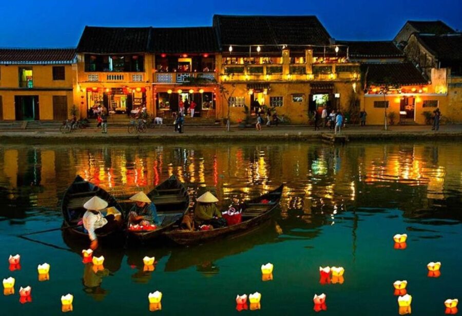 Hoi An: Night Boat Trip and Release Lantern at Hoai River - Why the Hoai River lantern boat feels like the real Hoi An at night