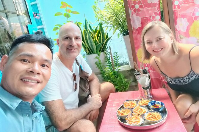 Hoi An street food tour - Starting at Almanity Gate, timing matters in Hoi An