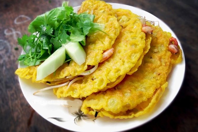 Hoi An Street Food Tour- The Real Taste Of Hoi An - A 4-hour food walk that starts with white rose dumplings