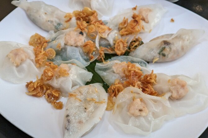 Hoi An Street Food Tour with a Real Foodie - Private Tour - Rice pancake and the art of ordering the classics