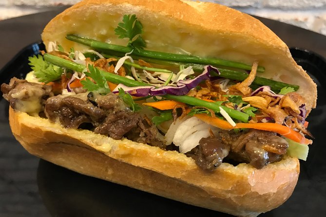 Hoi An Street Food Walking Tour with Tastings - Vegetarian and Dietary Needs: Ask Early, Eat Easier