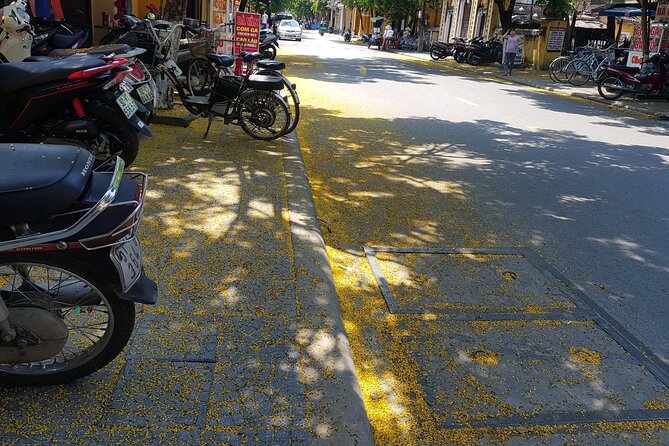 Hoi An town private walking tour with boat trip - Museum of Folklore: When Traditions Become Tangible