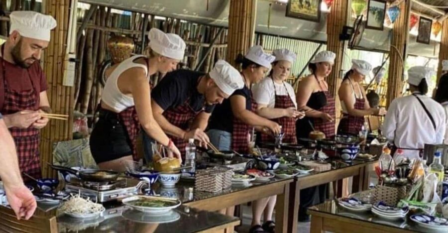 Hoi An: Vegetarian Cooking Class w Local Family and transfer - Vegetarian cooking that actually works (and how meat eaters fit in)