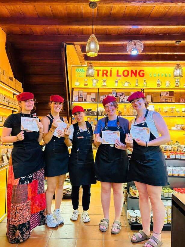 Hoi An: Vietnamese Coffee Making Workshop at Local Roastery - Welcome and coffee culture stories, the part that makes it feel real