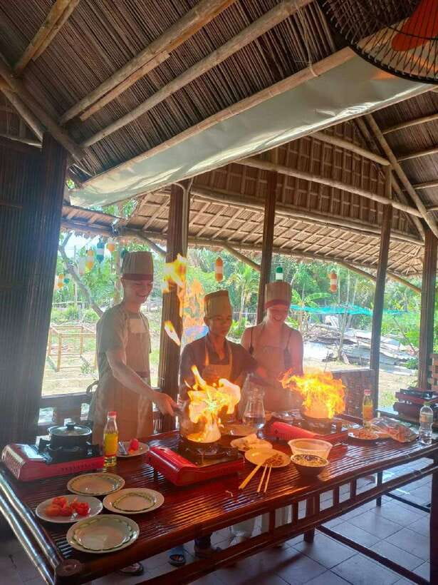 Hoi An : Vietnamese Cooking Class with Hotel Pickup - Vegan, allergies, and who should flag dietary needs