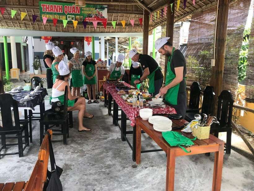 Hoi An : Vietnamese Cooking Class with Hotel Pickup - Your English chef, hands-on steps, and what Chef Hon does well