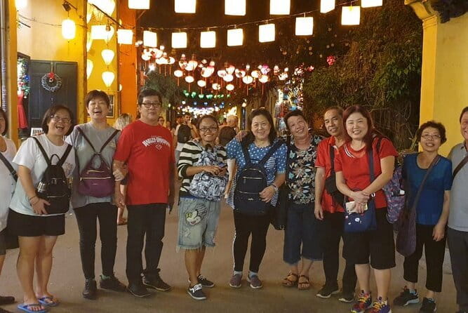 Hoi An Walking Tour, Sampan Boat Trip , Foodie Tour by Night - Getting Started in Da Nang or Hoi An (and Not Wasting Time)