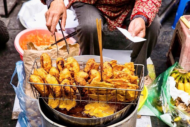 (HOT) Hanoi Guided Street Food and Train Street Tour with Local - Old Quarter Atmosphere and St. Joseph’s Cathedral in One Easy Stretch