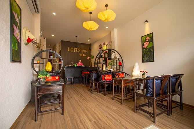 Hot Stone Massage For Full Body Blood Circulation At Da Nang - Other Services at the Spa, and When to Choose Something Else