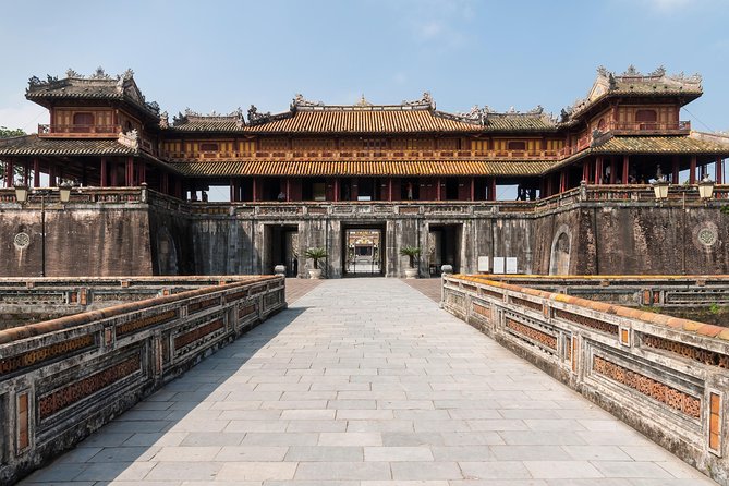 Hue City and The Citadel via Hai Van Pass Daily Small Group Tour - Hai Van Pass: The Scenic Stop That Changes the Mood