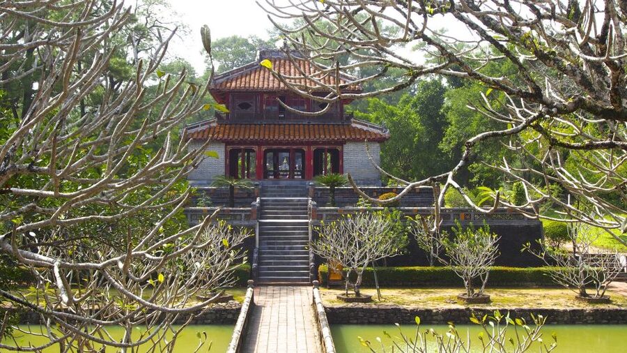 Hue City Tour Full day - Small group tour - Lunch at 11:30 to 12:30, Hue Specialities While You Recharge