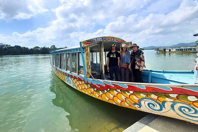 Hue Dragon Boat Tour: Perfume River, Royal Tombs, Hon Chen Temple - Key highlights you should care about