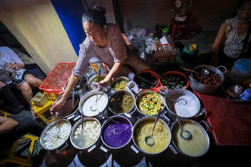 Hue: Guided Local Food Tour with Stories - The Sweet Stop: Dessert and the Fruit-and-Bean Finish