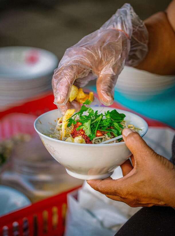Hue: Guided Local Food Tour with Stories - Where You Start at 15 Lê Lợi, and How to Avoid Stress