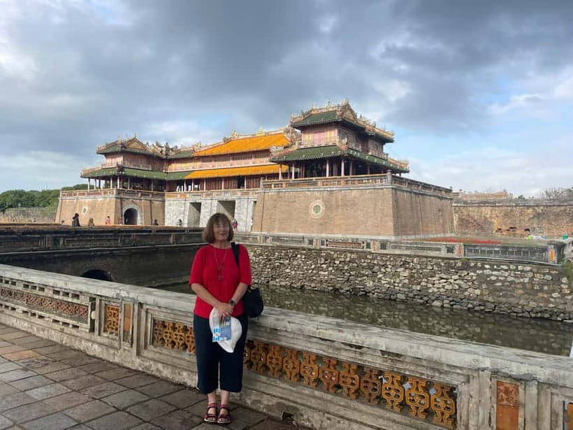 Hue Imperial Ancient City Walking Tour - Thai Hoa Palace: the ceremonial main hall made understandable