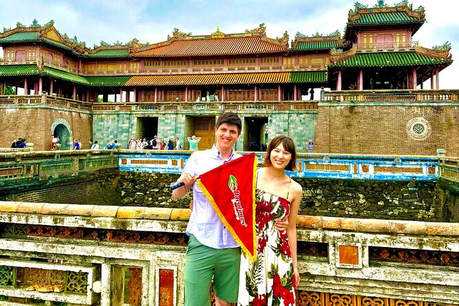 Hue Imperial City Private Tour with Local Experts - Entering Hue Imperial City through Noon Gate and beyond