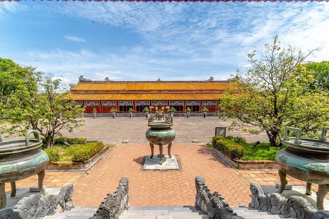 Hue Imperial City Walking Tour 2.5 Hours - Vietnam War context, and why Hue’s palace story extends beyond the dynasty