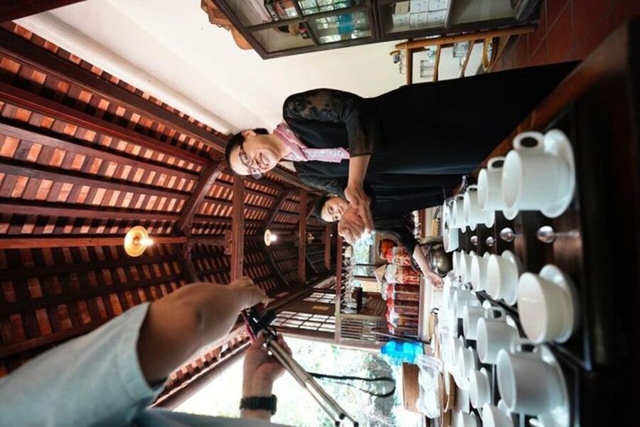 Hue: Night Street Food Tour by Cyclo with a Local Guide - The first plates: Banh Beo and Nem Lui to start