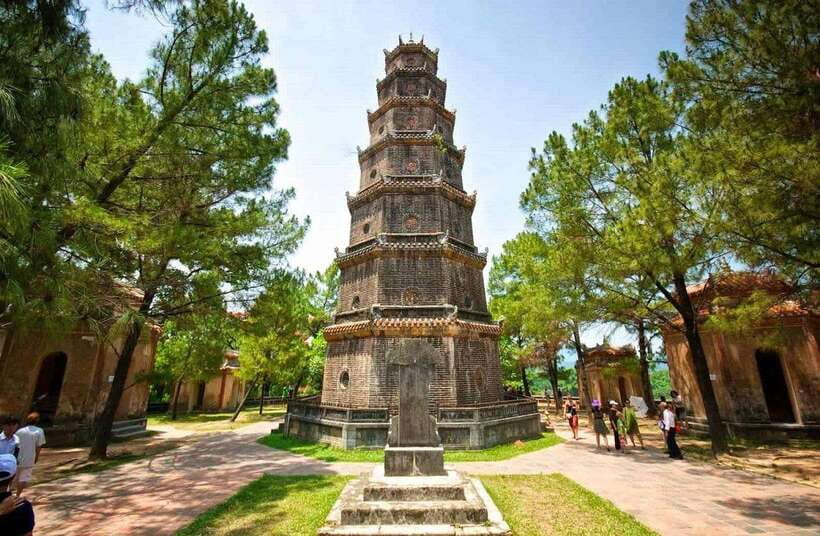 Hue: Private Dragon Boat, Pagoda, and Royal Tomb Tour - Imperial City area: how the Nguyen dynasty shaped what you see next