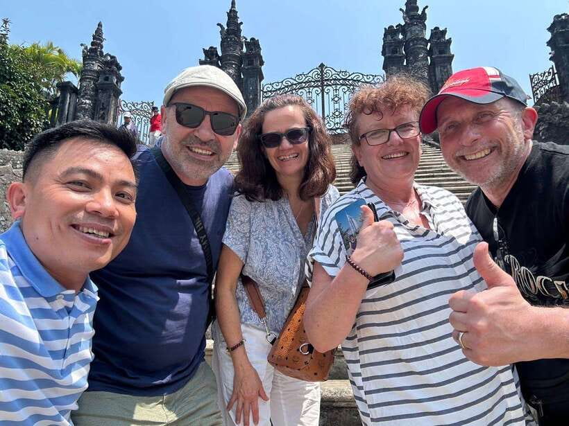Hue: Royal Tombs & Pagoda Private Tour By Dragon Boat & Car - Thuy Xuan Incense Village: make your own incense and photos that actually fit