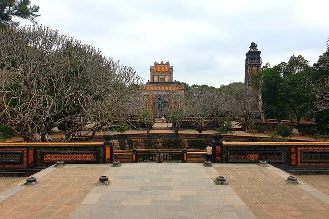 Hue’s Top Attractions by Car with Informative ES Driver - Why a private driver matters for Hue’s tombs and Citadel