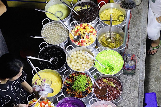 Hue Street Food Tour At Night By Scooter - Stop 1 at 7:00 pm: Hue local cakes and the why behind them