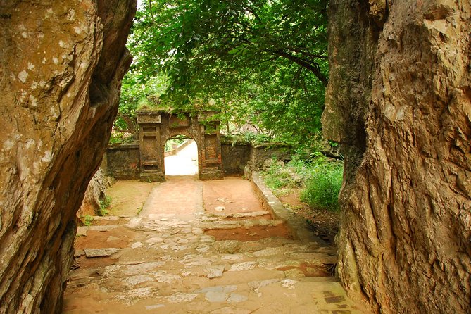 Hue To Hoi An By Private Car via Hai Van Pass, Golden Bridge, Marble Mountains - Key highlights worth planning for