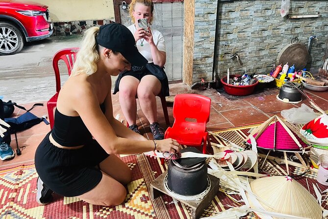 Incense Village, Hat & Lacquer Artisanal Tour Options From Hanoi - Stop 1: Chuong Village and your conical hat workshop