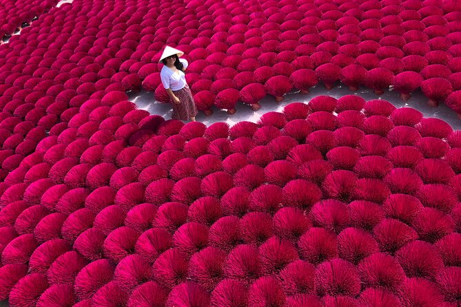 Incense Village Small Group of 9 Tour From Hanoi to Ninh Binh - Tam Coc Sampan Ride: The “Halong Bay on Land” Moment
