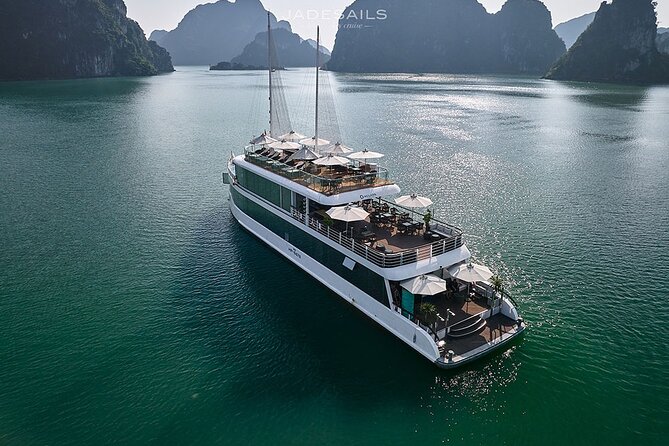 JADESAILS CRUISE-The Most Luxurious Day Tour in Ha Long Bay & Lan Ha Bay - A floating day of comfort that still feels like an adventure