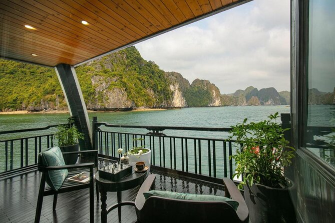 La Regina 2 Days Tour in Halong Bay and Lan Ha Bay - 5 star - Stepping aboard La Regina Legend: style, comfort, and real downtime