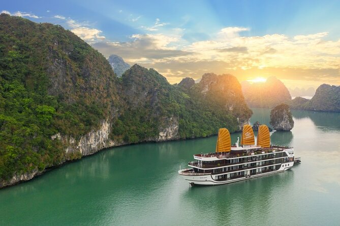 La Regina 2 Days Tour in Halong Bay and Lan Ha Bay - 5 star - Day 1: Halong check-in, then into Lan Ha’s quieter rhythm