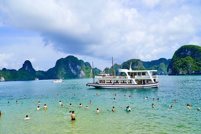 Lan Ha Bay 3 Days 2 Nights Biking, Kayaking, Cruise & Bungalow - Who should book this Lan Ha Bay 3-day plan