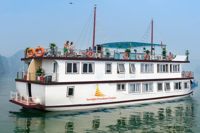 Lan Ha bay Boutique Cruise 2D/1N Tour: Kayaking & swimming at pristine places - Lan Ha Bay, But With Less Stalling and More Doing