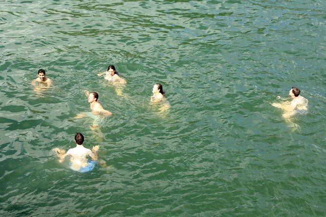Lan Ha bay Boutique cruise 3D/2N: Kayaking - Swimming & Biking Viet Hai villages - Cabins and comfort: private space with realistic expectations