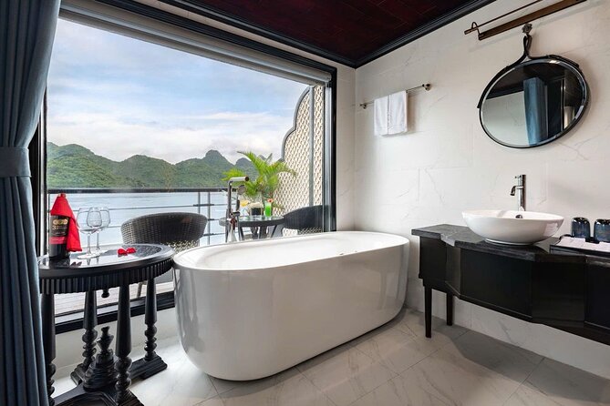 Lan Ha - Ha Long Bay 5Star cruise-Private balcony cabin 2day trip - Kayaking and Swimming in Lan Ha Bay (The Part You’ll Remember)