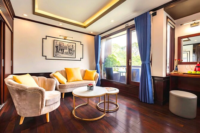 Le Journey Elegance Cruise 5 Star Lan Ha Bay - All Inclusive 2D1N - Day 2 dawn routine, Tai-chi, and Cat Ba’s Quan Y Cave