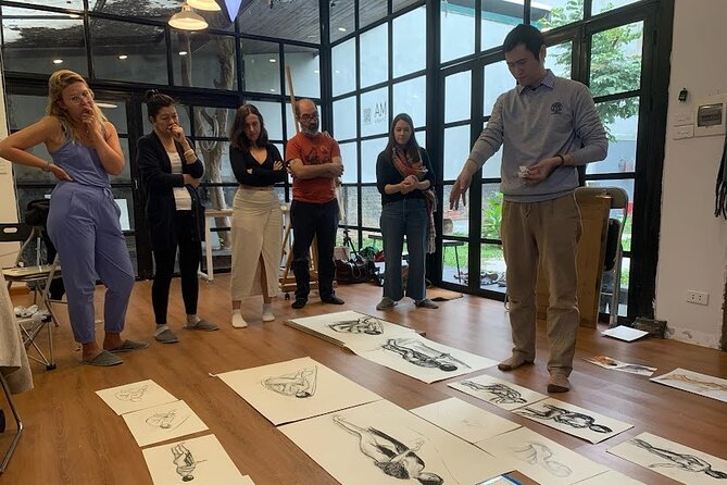 Life Drawing Class - Art Workshop at Art Tutor Hanoi - Timed poses, provided materials, and what to do with them