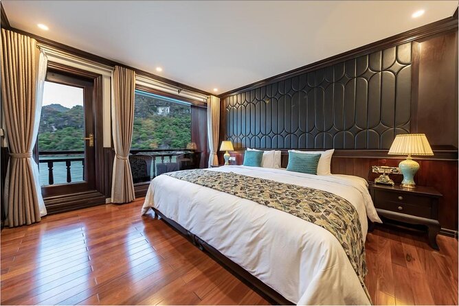 LIKE A BOSS-Luxury options-2d/1n All inclusive in Halong Bay - Cabins: window comfort, and what to check before you assume balcony life